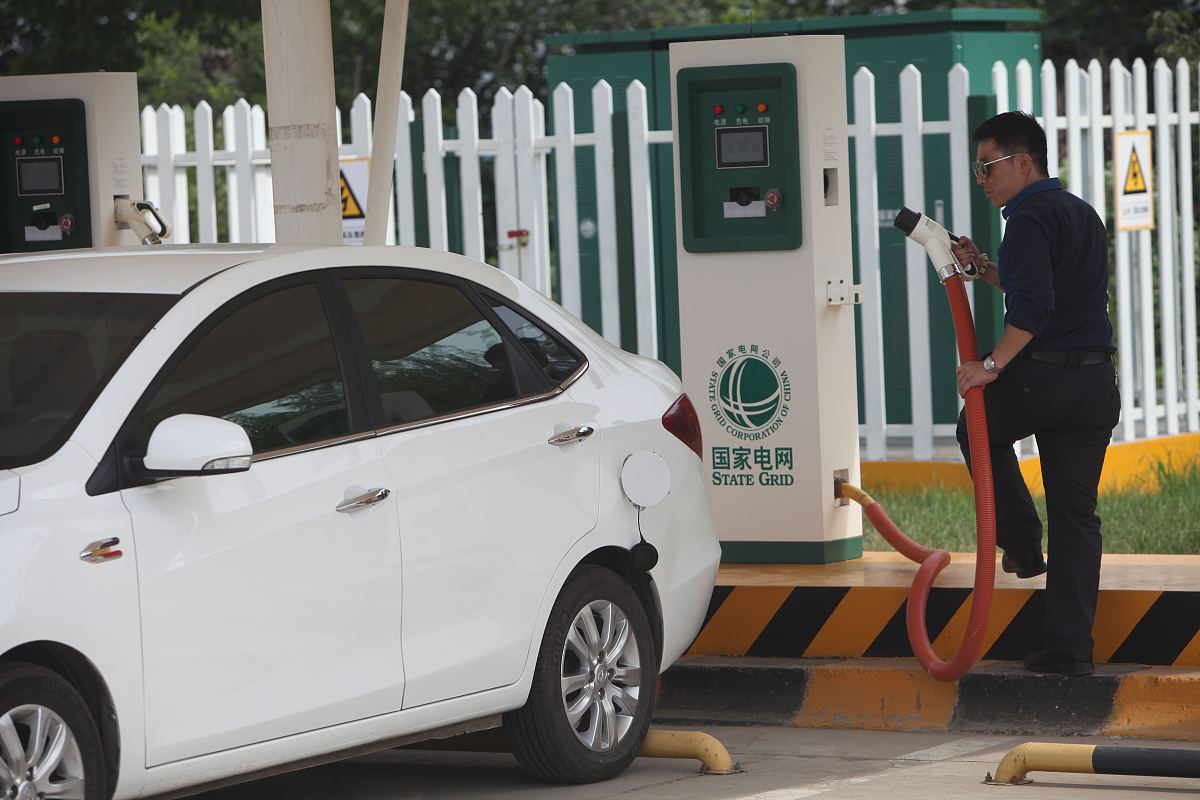 成都市工业职业技术学校汽车服务与营销专业好不好发展前景怎样