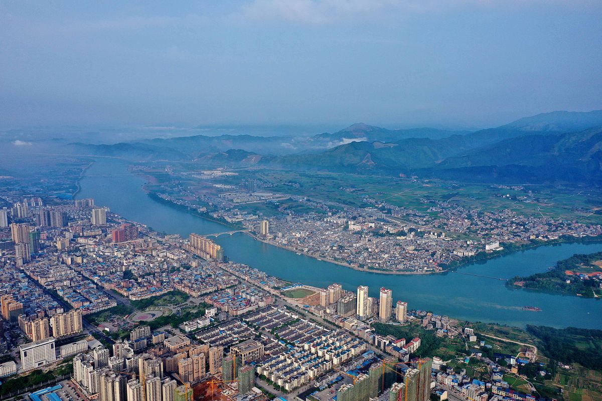 2020年5月19日,航拍融江广西柳州市融安县城段美景.
