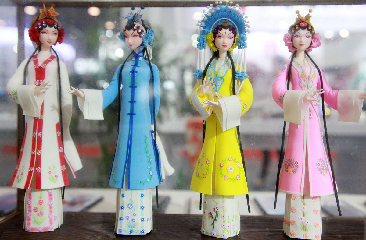 长绸在戏曲人物塑造中的重要作用研究