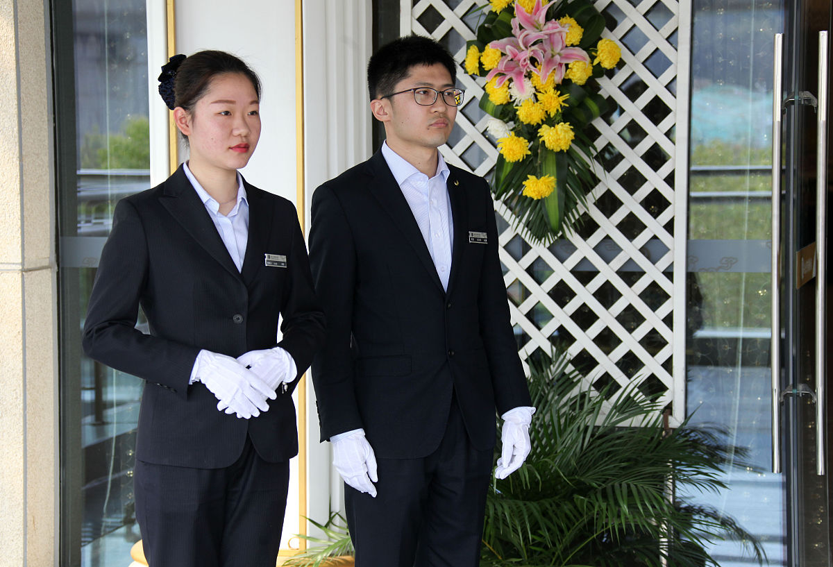 酒店服务精神：第四章读书心得 - 服务态度的重要性