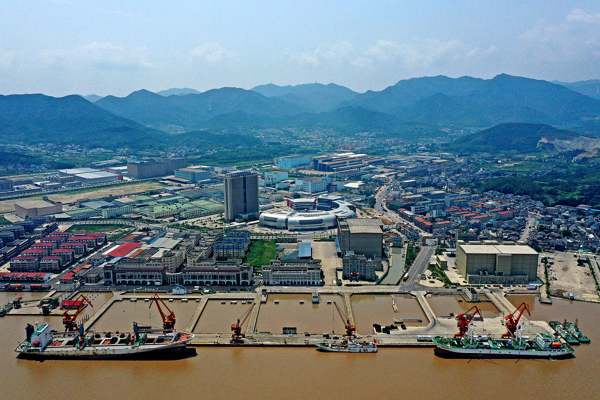 2019年8月18日,浙江舟山,一个型如巨型"海螺" 的建筑屹立在位于定海区