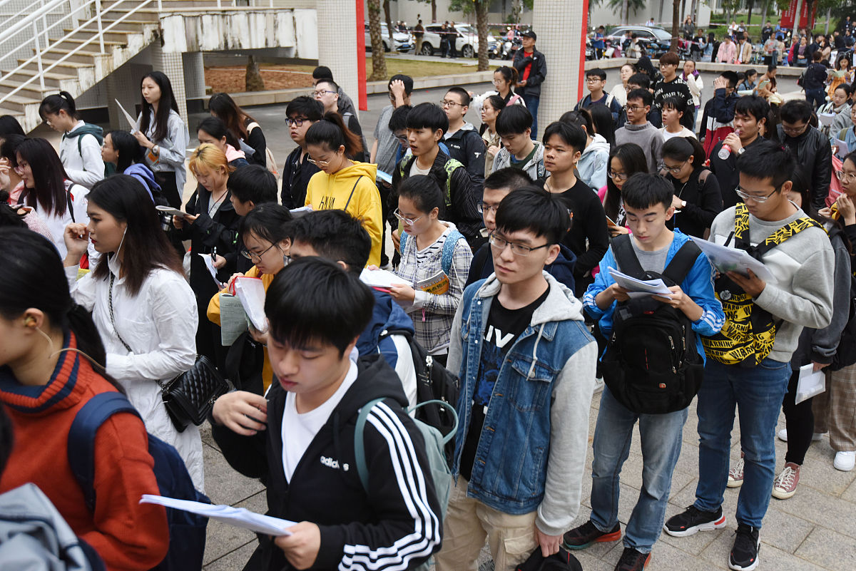 哈尔滨工业大学附属中学高考失利，还有机会上大学吗？