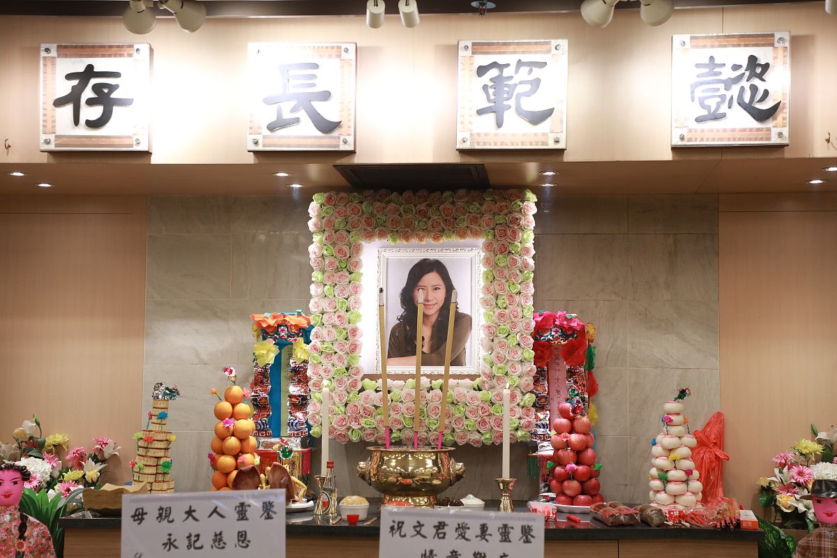 2022年3月25日香港讯,祝文君上月28日因肺癌逝世终年55岁.今天(25日)