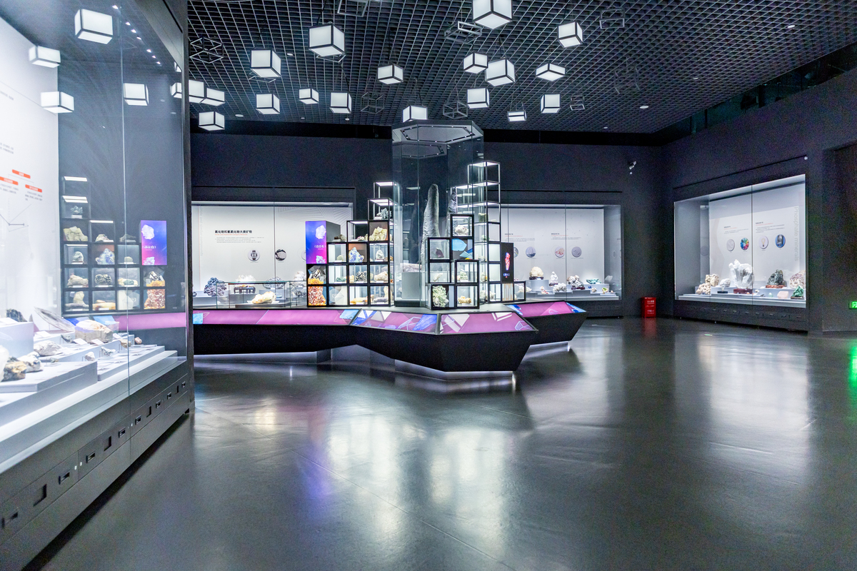 四川艺本堂展示设备有限公司 英文 大写