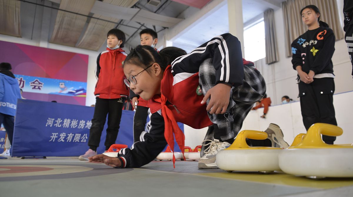 保定第一体育运动学校举重专业：优势、不足及选择建议