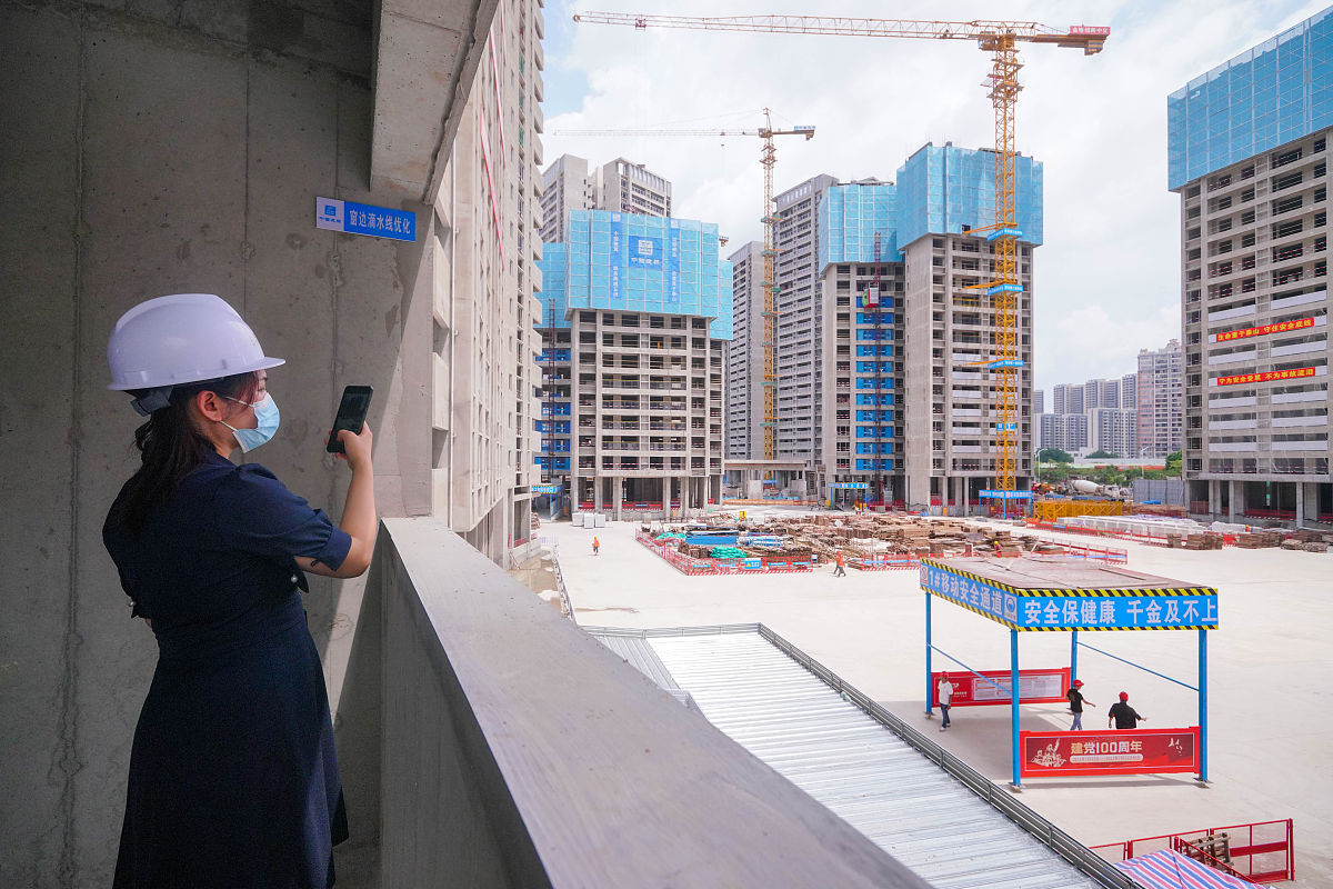 公路工程施工质量管理规范：确保工程质量和安全