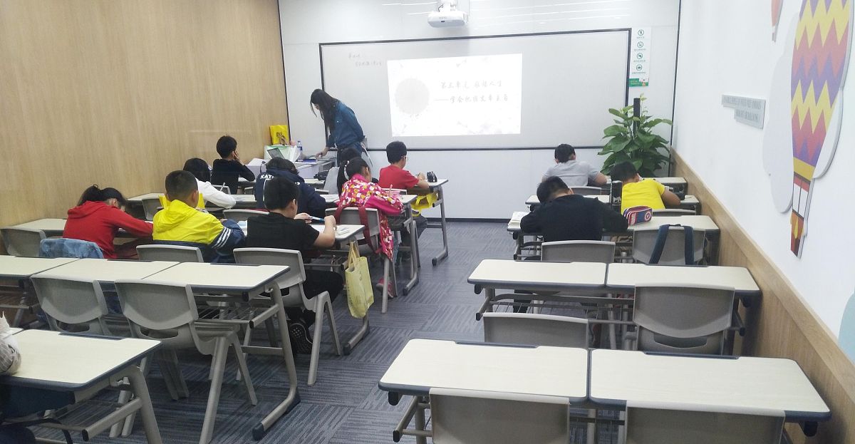 导氮教育怎么样？适合考公务员吗？