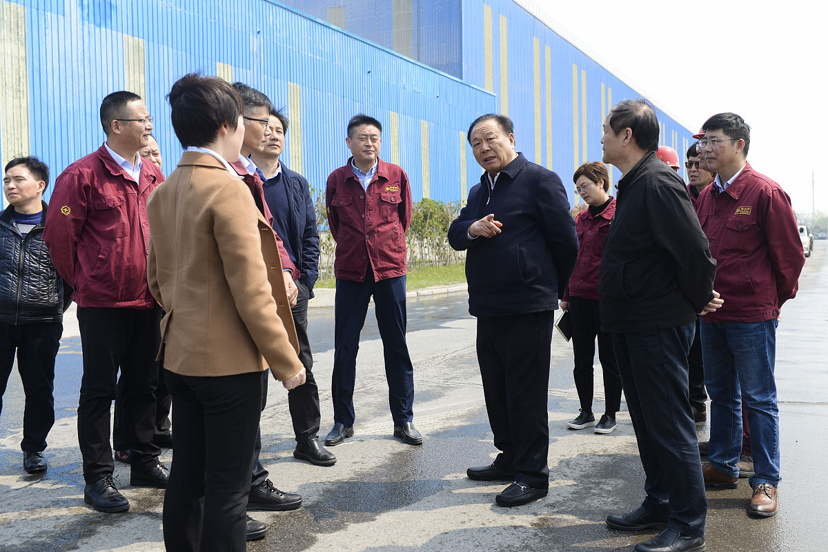 产业单位一行到淮安市淮阴区考察