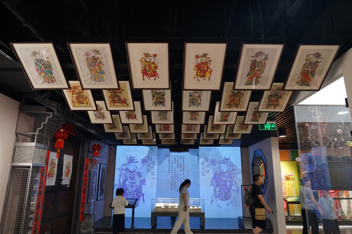 写8条关于文化的文章标题中文无关经济