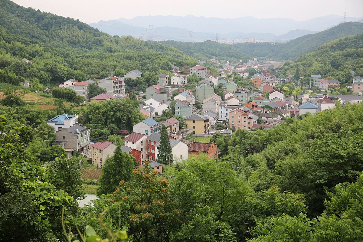 请600字博客文章主题是：属猴办公室风水布局