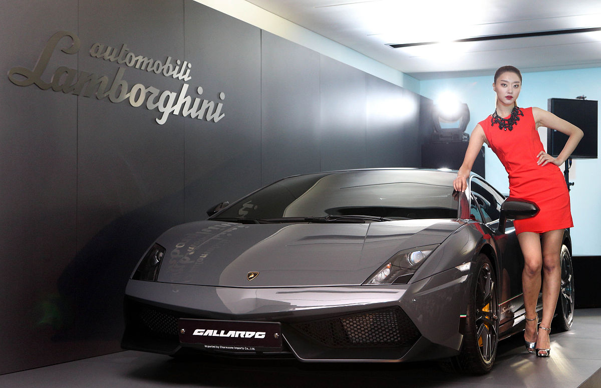 兰博基尼到手！我的豪车梦想实现啦！