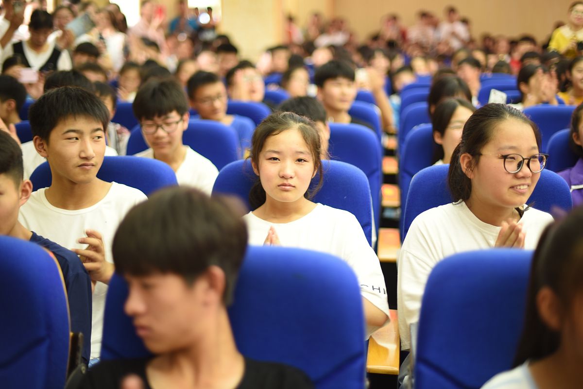 安徽初中毕业上中专学校-2022新政策解读