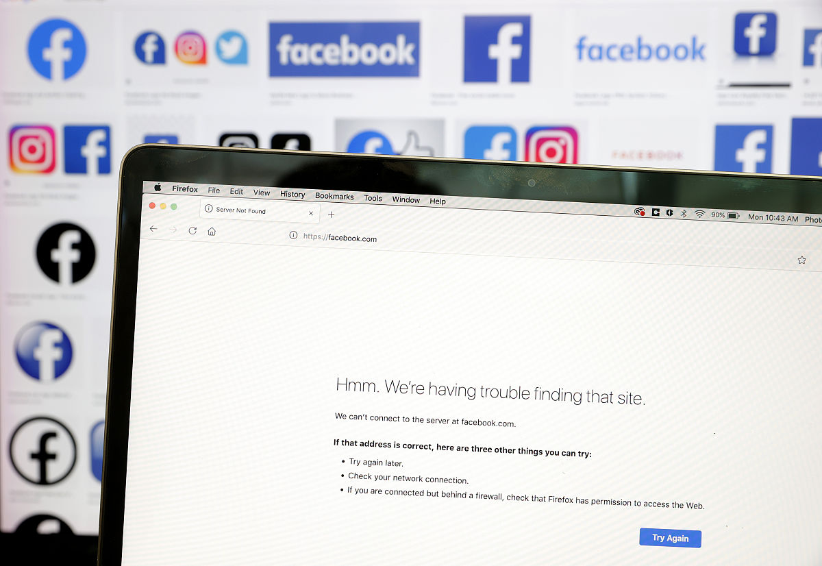 当地时间2021年10月4日,美国加州,美国互联网社交巨头facebook脸书公