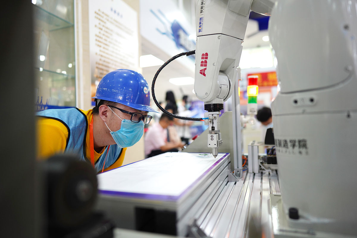 2023年机电一体化技术专业就业前景及薪资待遇分析