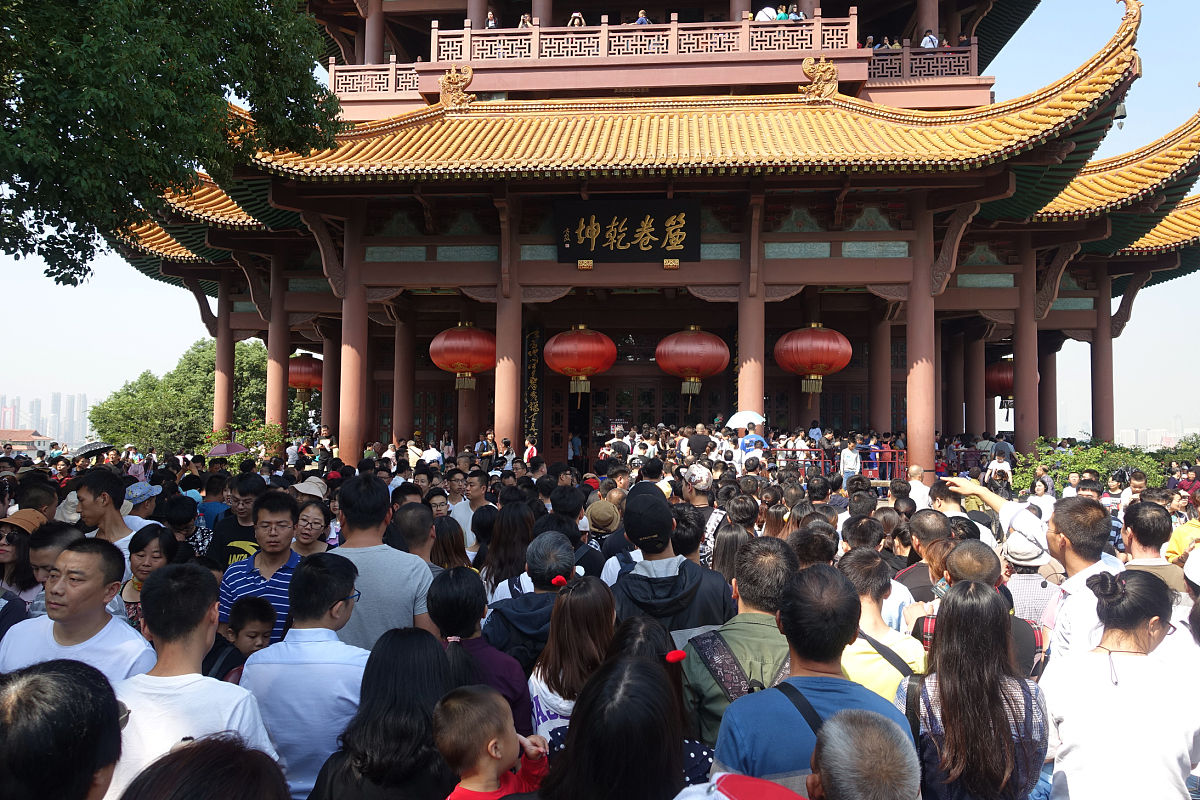 在5A级景区黄鹤楼举办一场国风音乐会那么这样的活动活动目的是什么？请细说一下