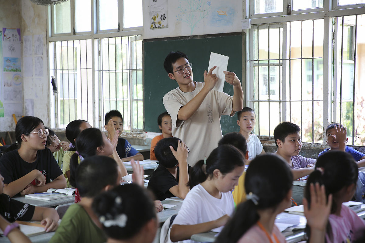 重庆市潼南区教师进修学校专业设置 - 提升教师素质的重要途径