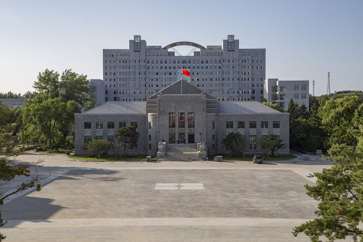 2019年7月30日,吉林省吉林市船营区长春路169号东北电力大学石头楼主