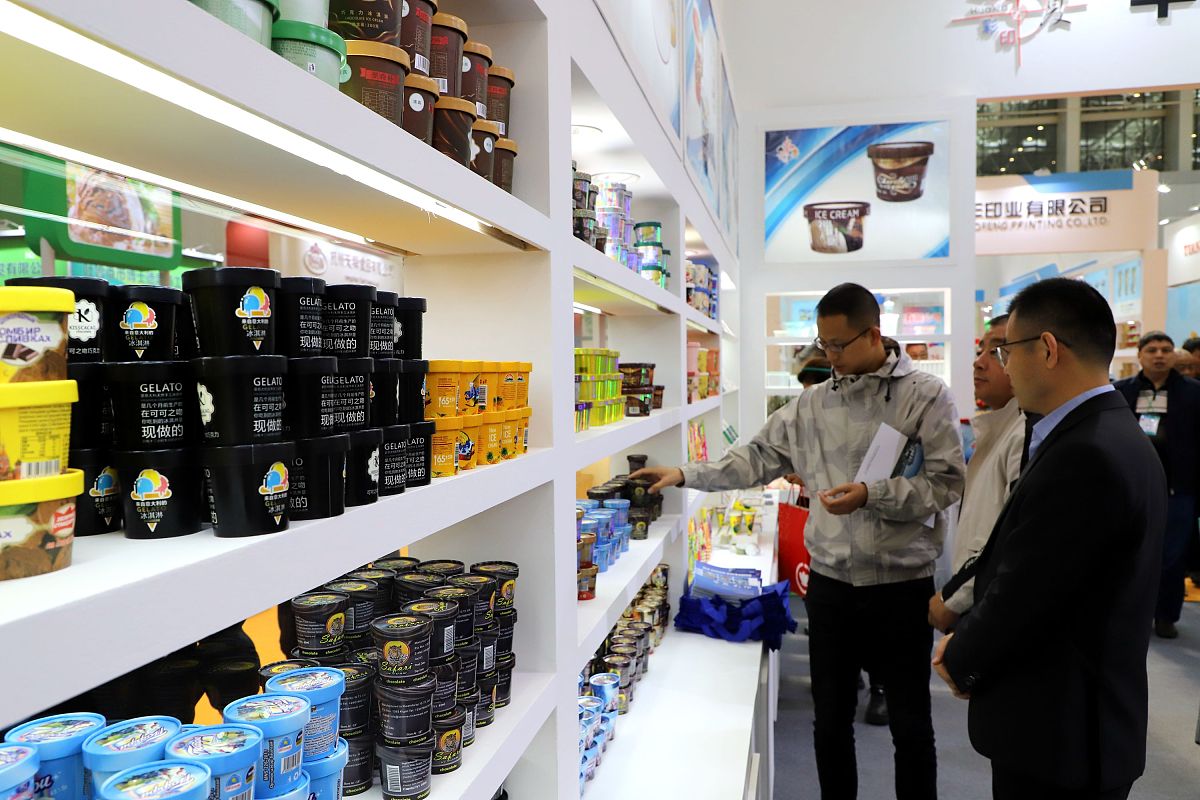 建筑工程材料采购：样板制度与供应商审查