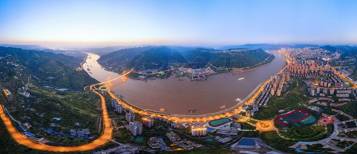 重庆涪陵职业教育中心2019招生简章 - 培养高素质技能人才