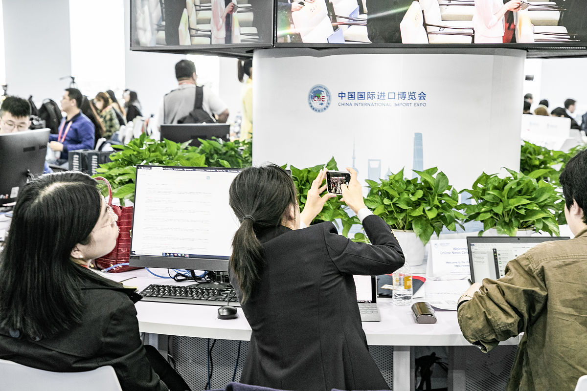 新闻采编与制作专科就业前景好不好？