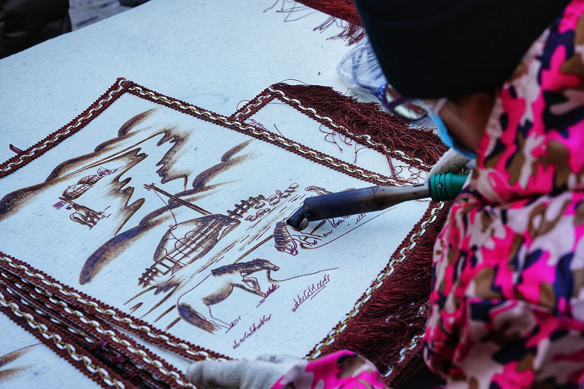 近年来湖南长历公司的快速发展传统的的人力资源管理已经无法满足当前需求需要一款更加灵活、便捷、有效的人力资源管理系统换句话说