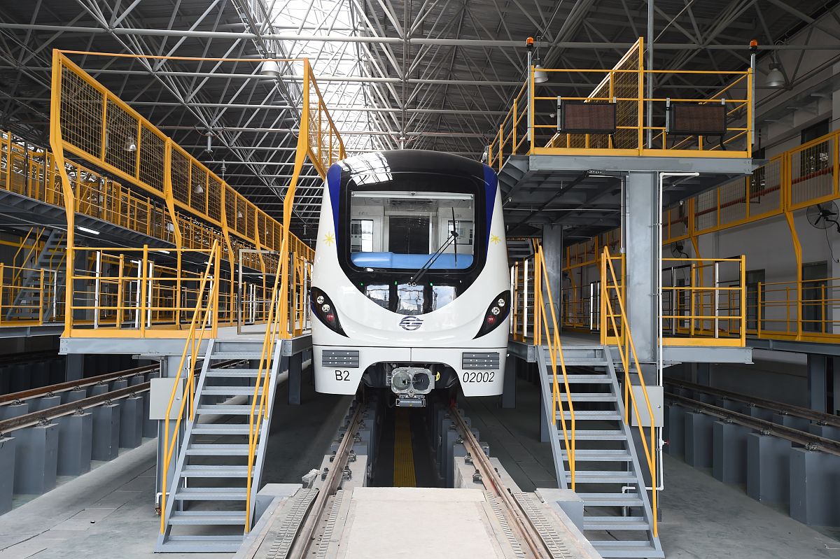 贵阳轻轨人才需求分析：哪些能力和素质必不可少？