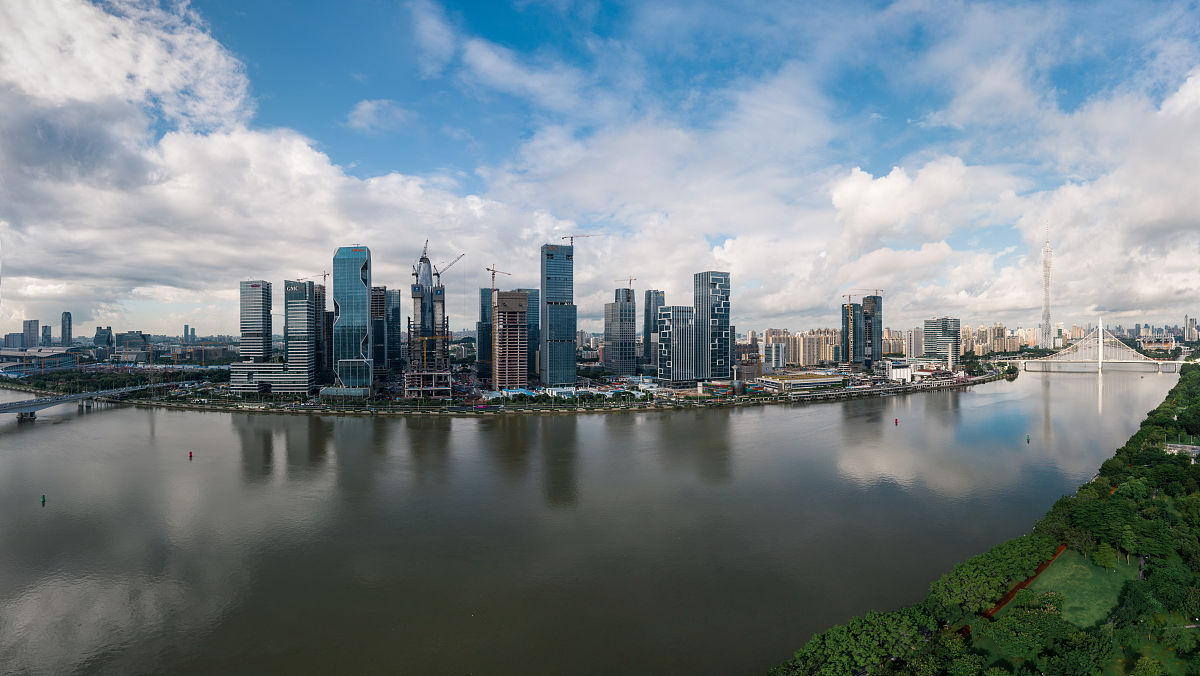 广州蓝天幼师学校眼镜验光配镜与营销课程:前景、招生条件-好不好