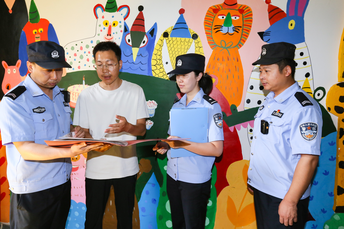 民警文化娱乐活动：丰富警营生活，提升幸福指数