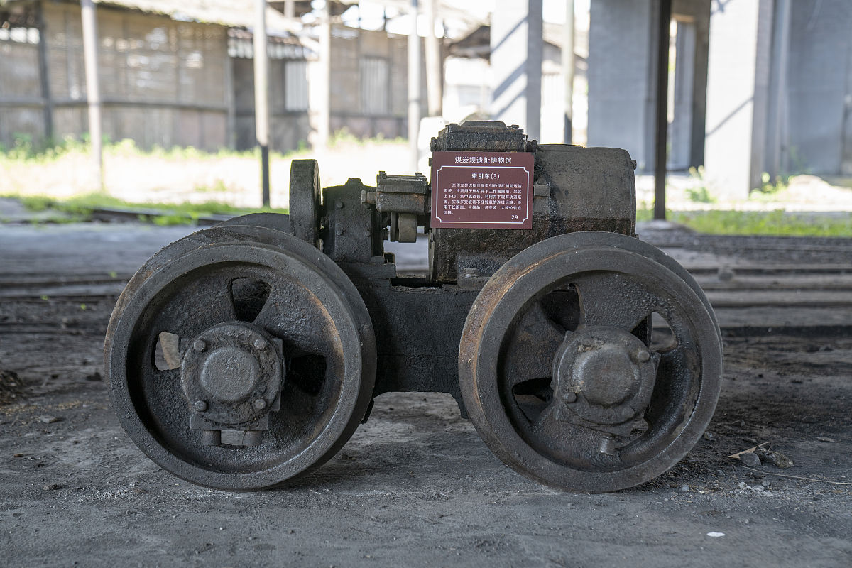 湖南工业贸易学校2023年有哪些专业