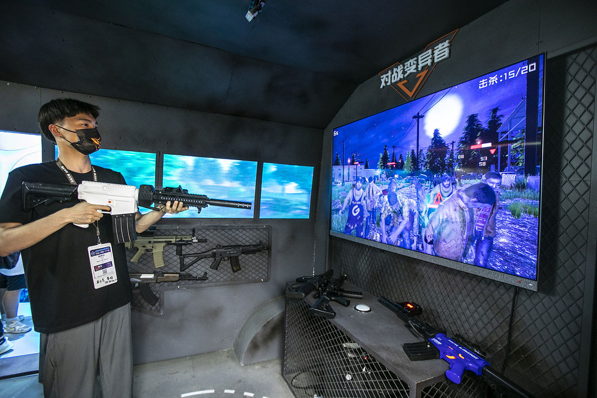 未变异者手游更新日志：最新版本功能、玩法、优化详解