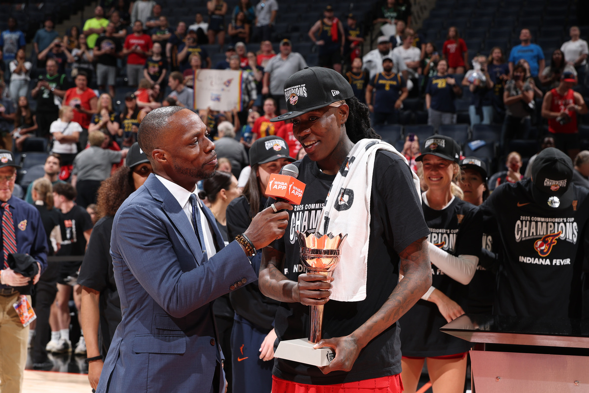 勒布朗·詹姆斯和德维恩·韦德何时是队友？