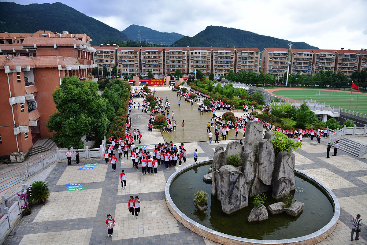 攀枝花市经贸旅游学校计算机网络技术专业：培养网络人才，开启未来职业之路