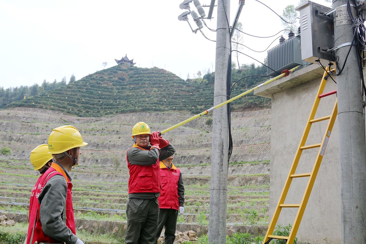 安塞区农村电力网络管理问题对策：加强监管，保障供电安全
