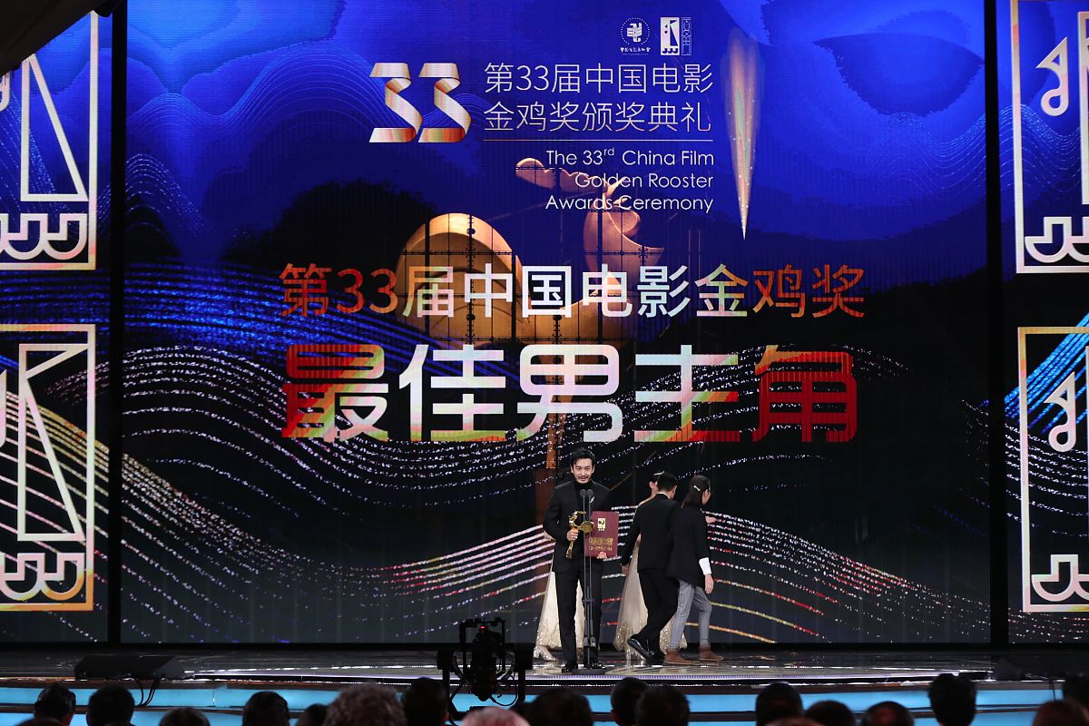 IPTV公开赛赛事汇报：1、前四周比赛结束2、第四周赛事播报软文和集锦视频在河南IPTV推送；3、大屏端7月28日报名结束共有1611人报名；4、半决赛比赛时间敲定定在8月6日。以上内容写一段汇报总结200字