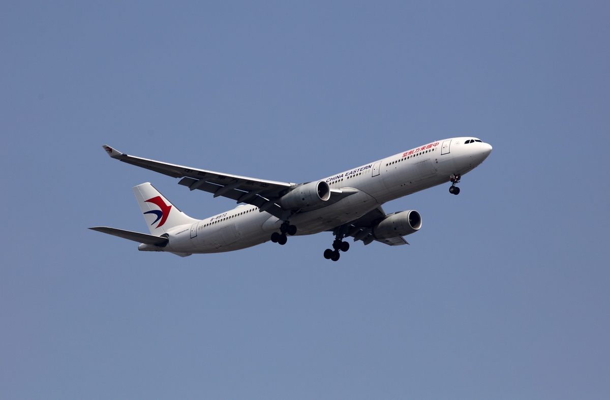 2026年2月14日,上海,东方航空b-8972空中客车a330-300