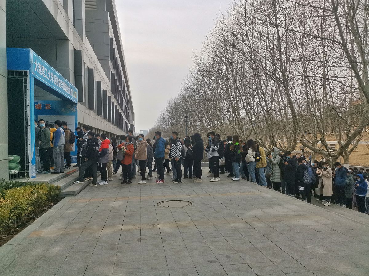 西安交通工程学校学生转学指南：铁路学校适合你吗？