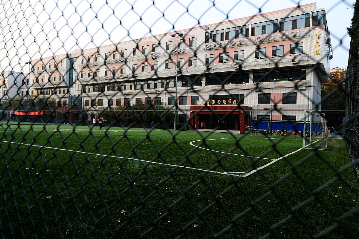 教育科研方法课论文写作指导：1500字教育话题论文写作建议