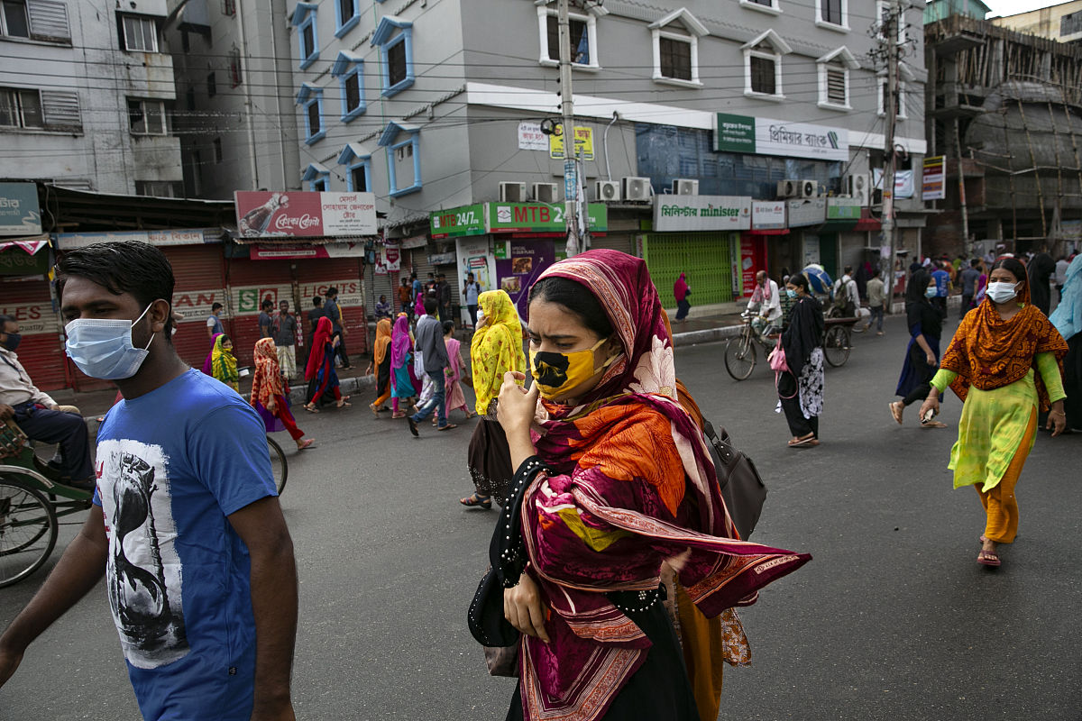 SQL 查询删除一行数据并查看结果