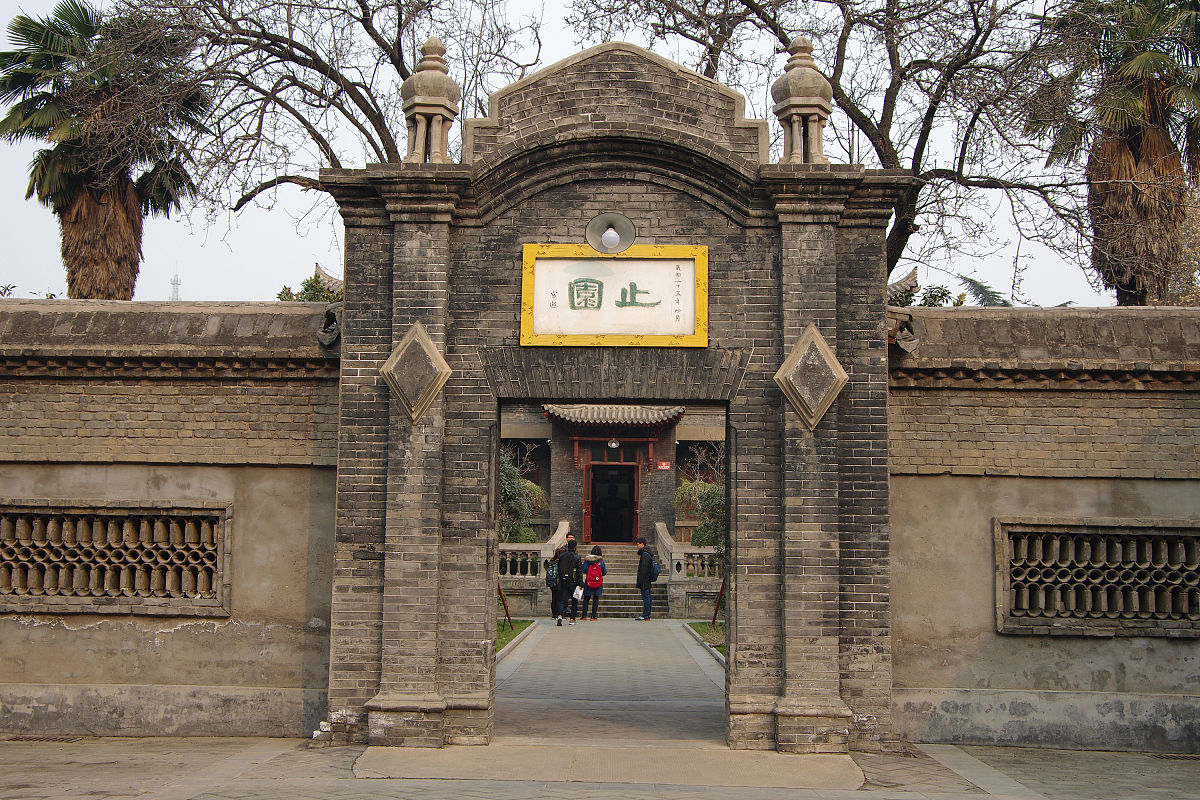 历史上的今天：探索重大事件和人物