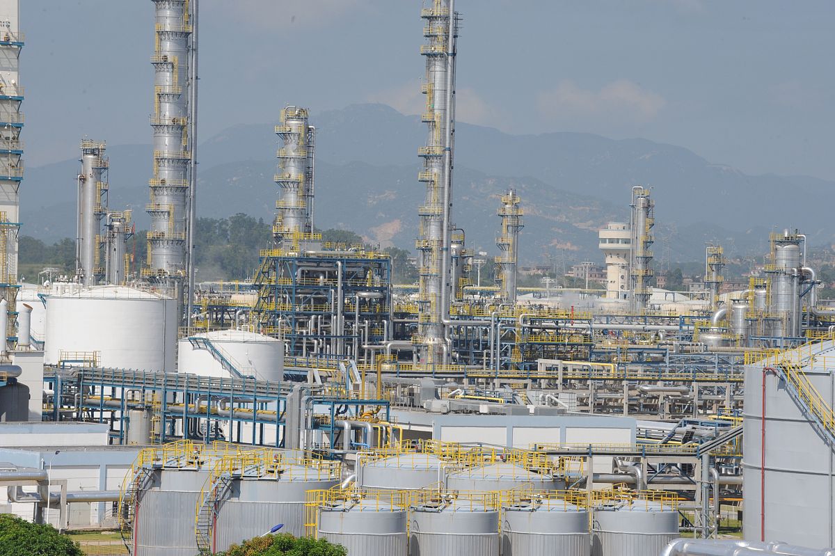 东营化工安全专家之路：从学历到认证，全面提升专业技能