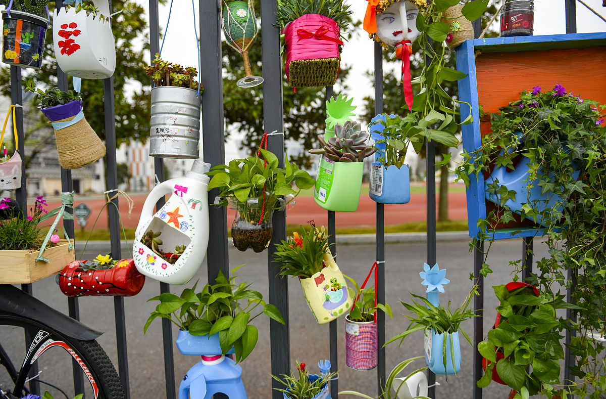 洗衣液瓶子变废为宝，