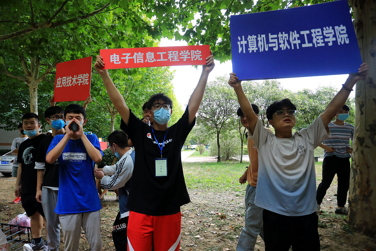 用实践淬炼青春：青年学生如何让青春闪光