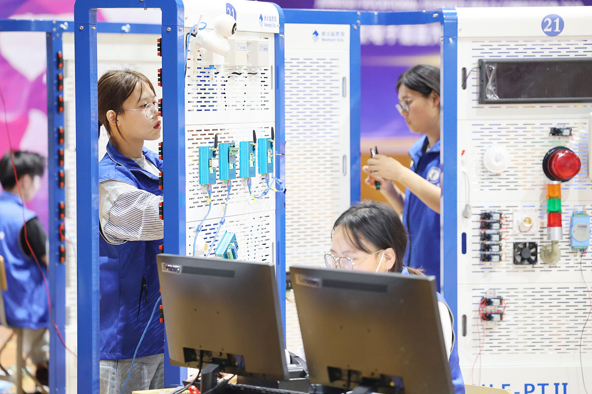 邹城物联网学校动车车辆运营与检修要满足什么条件