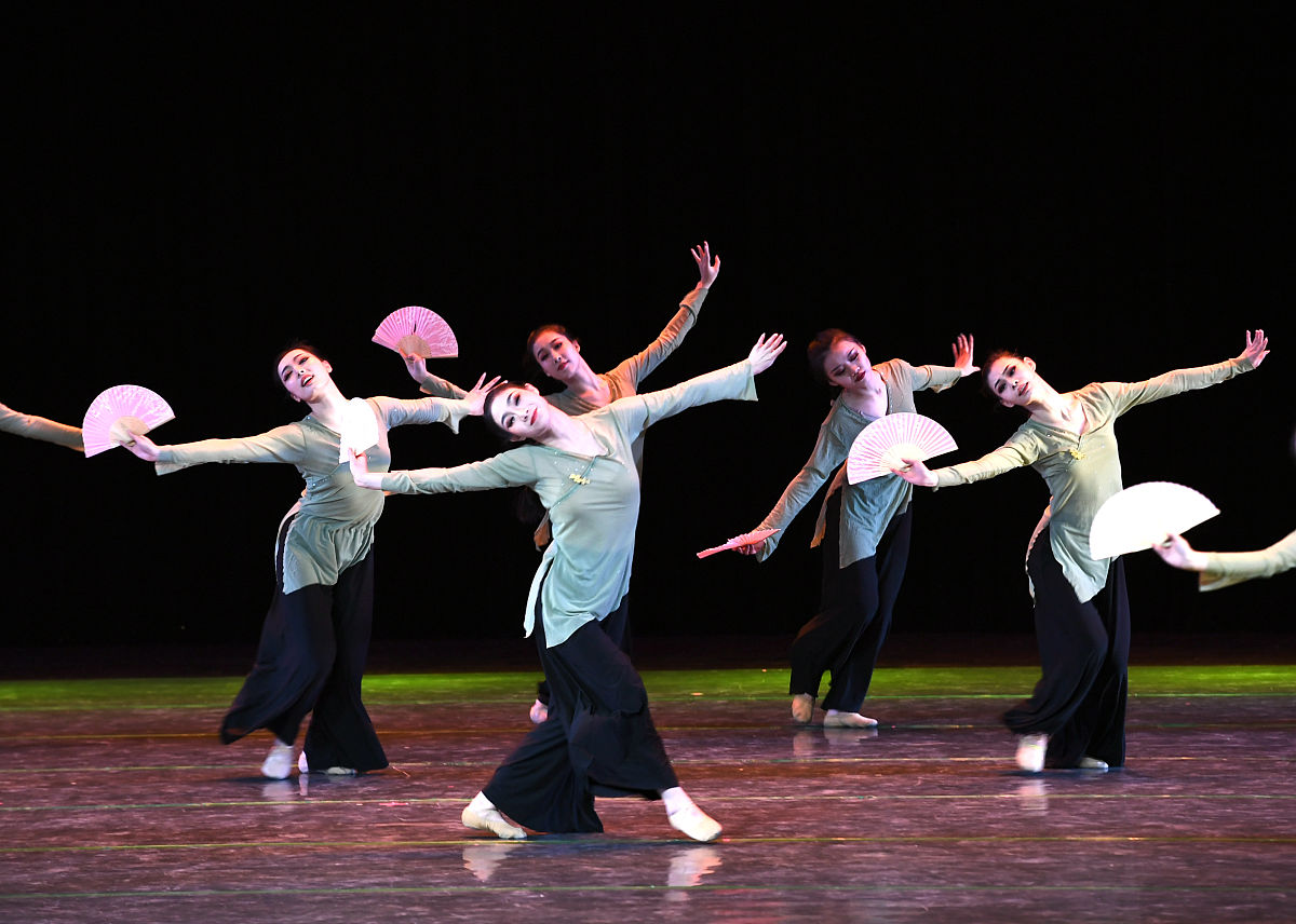 石家庄华韵艺术中专学校2021年招生简章 - 培养优秀艺术人才，开启你的艺术梦想