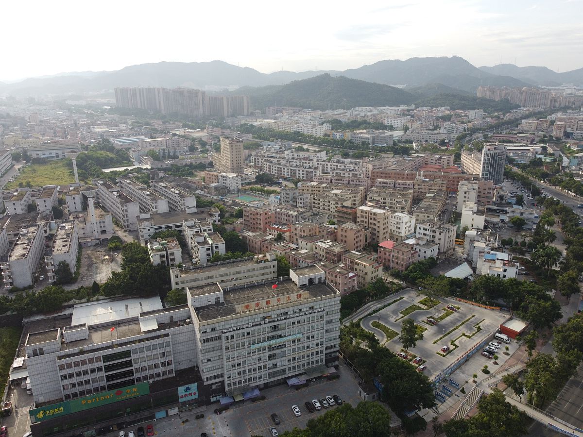 2020年10月23日,航拍广东东莞清溪镇.