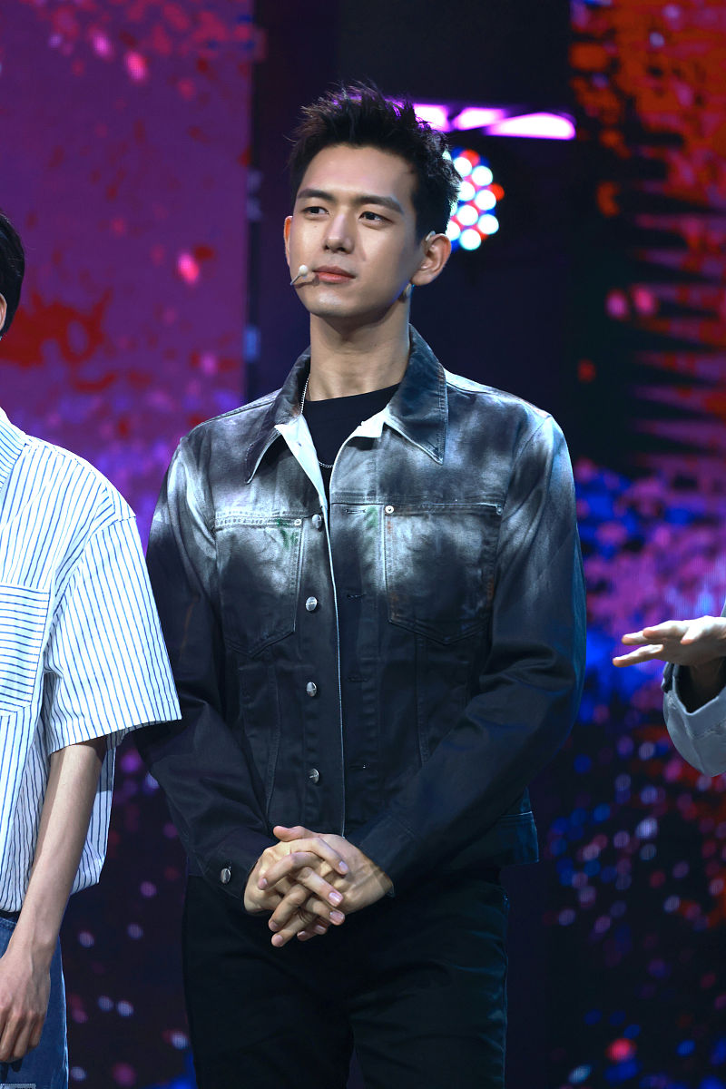 2021年5月16日,苏州,qq名人赛全明星王牌赛王者荣耀专场.李现