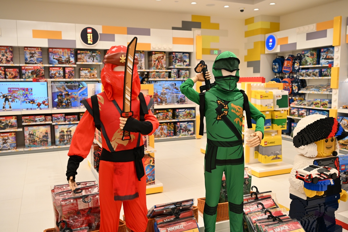 成年人玩乐高：从收藏到艺术，探索乐高世界的无限可能