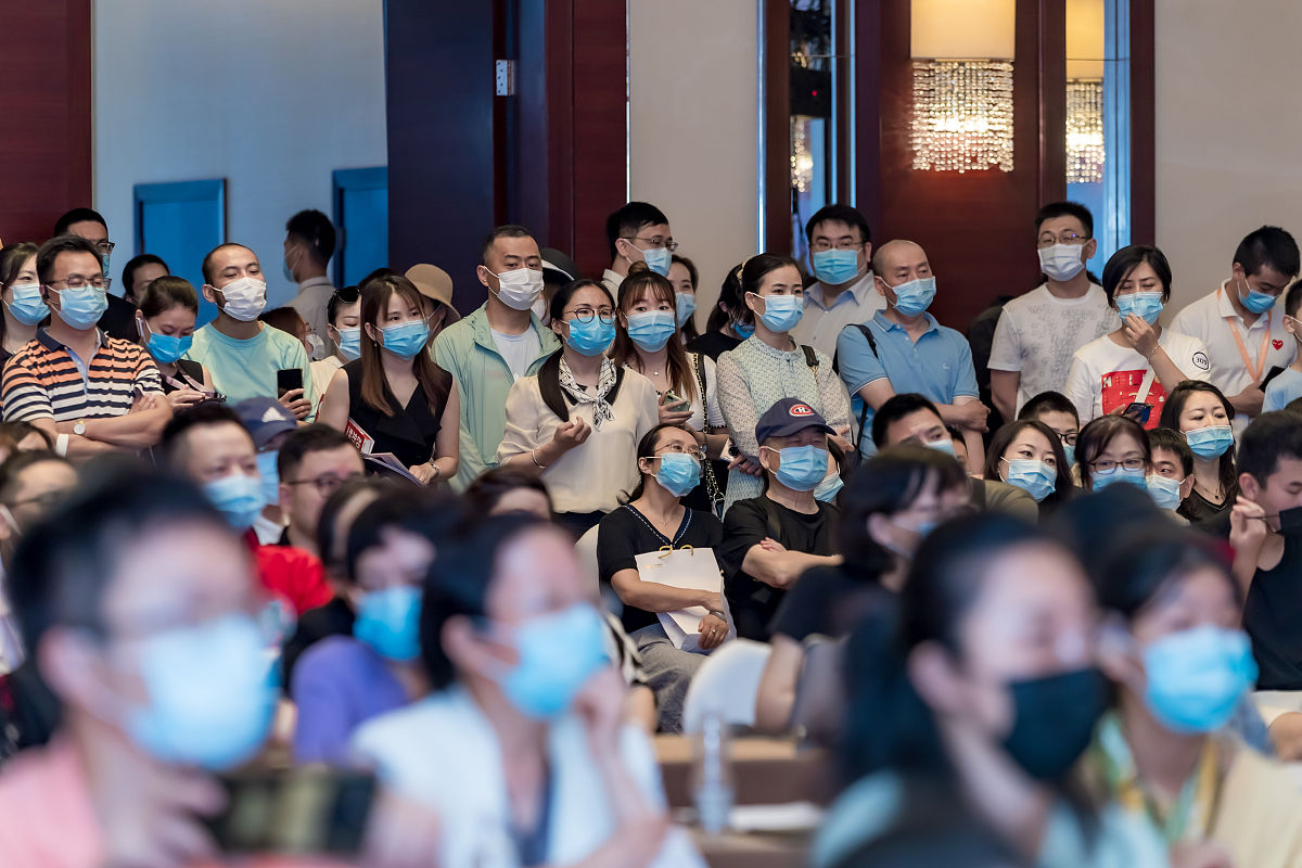 宝鸡女生读高中好还是中专学校