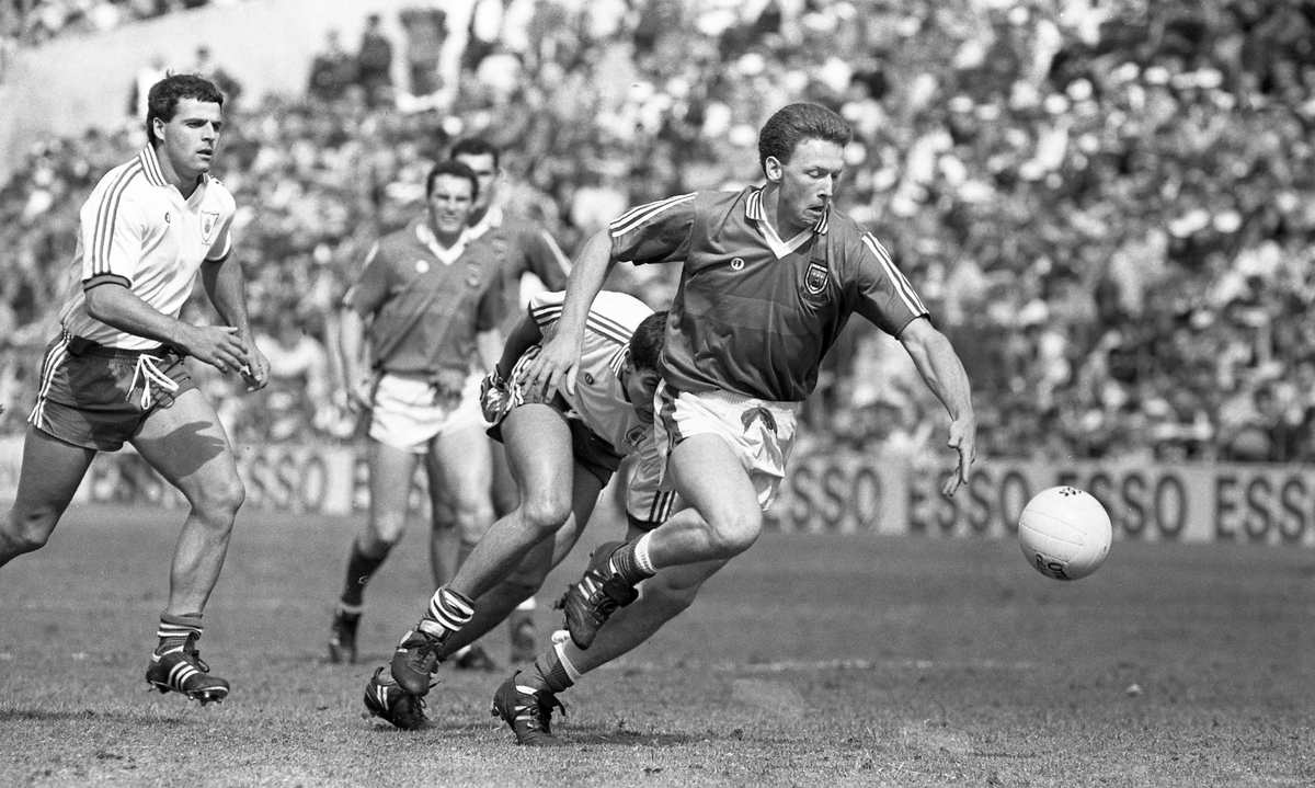 足坛历史最佳球员：贝利、马拉多纳、克鲁伊夫等传奇巨星