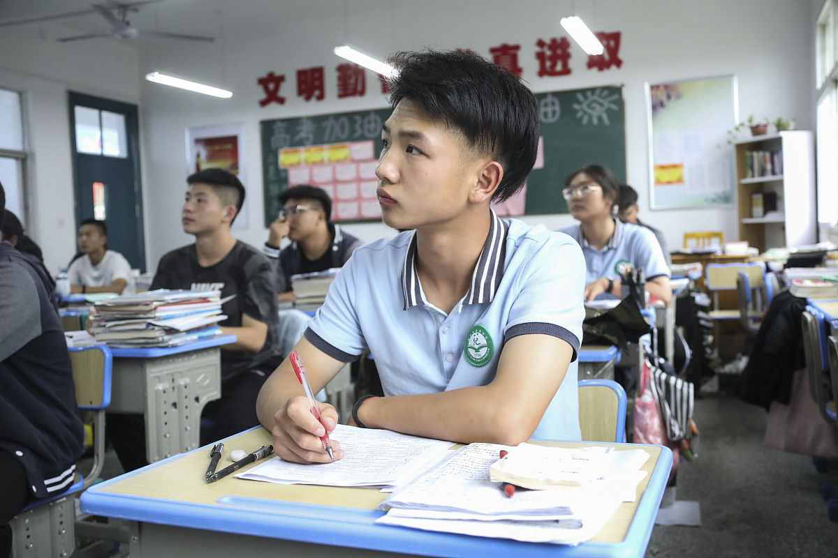 如何做好00后高中生的德育工作？一位新高一老师的经验分享